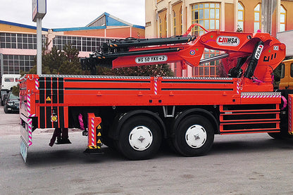 HS 50 (16 TONNE) Hydraulic Folding Boom Crane