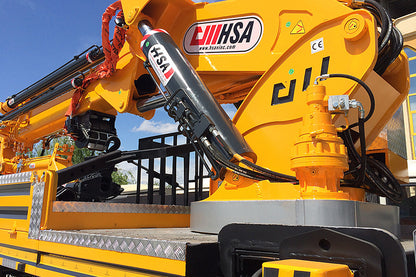 HS 90 (30 TONNE)  Hydraulic Folding Boom Crane