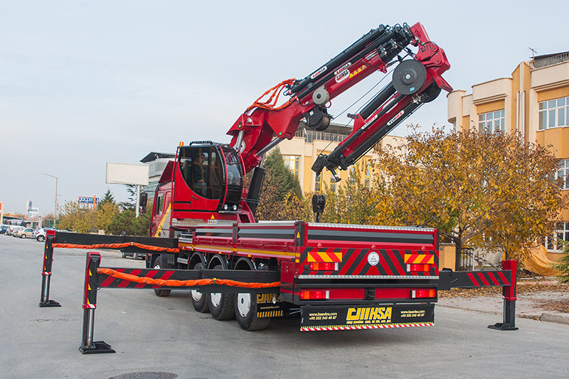 HS 105 (35 TON) Hydraulic Folding Boom Crane